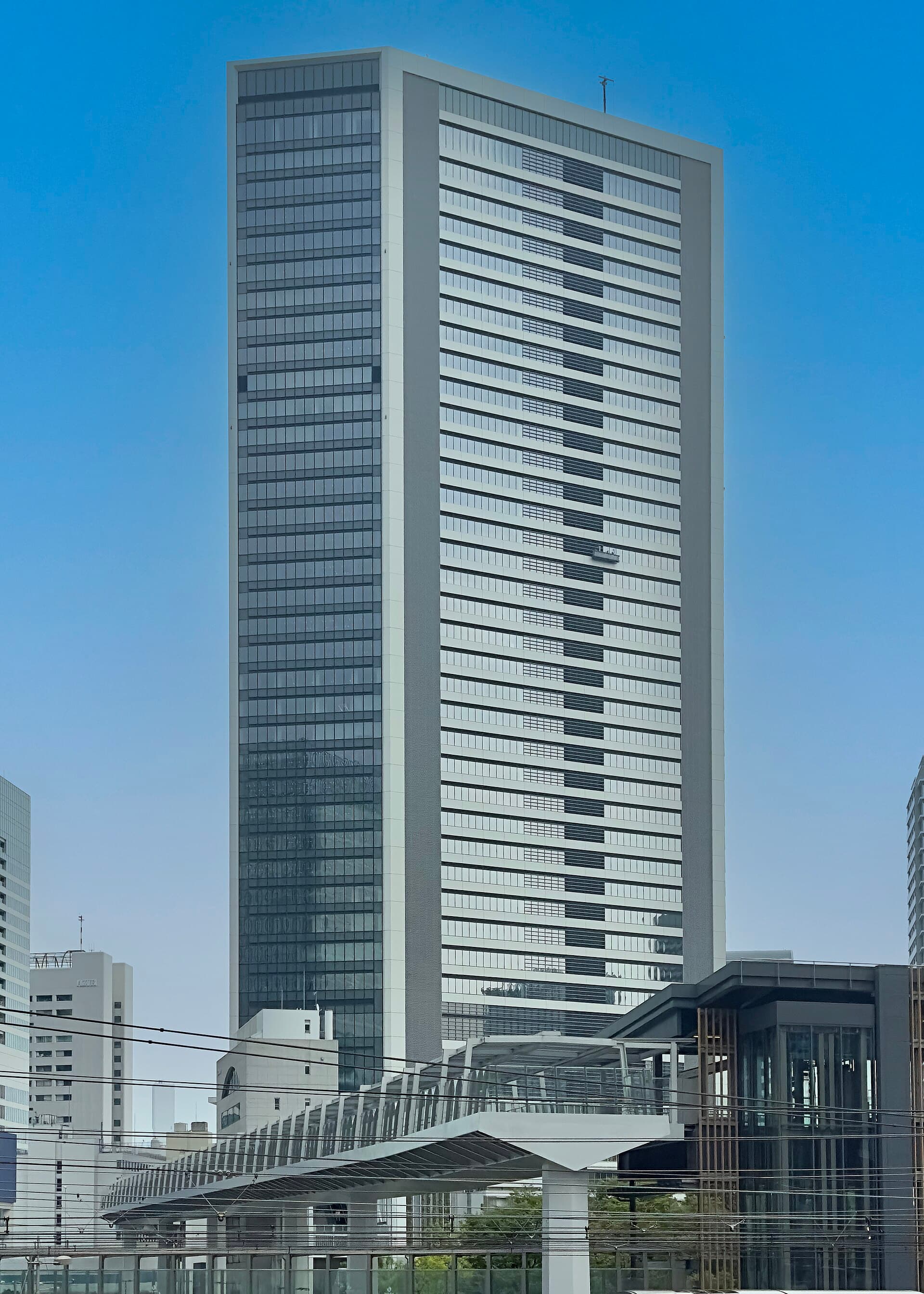 SoftBank · Archive photograph, 2023-09-20