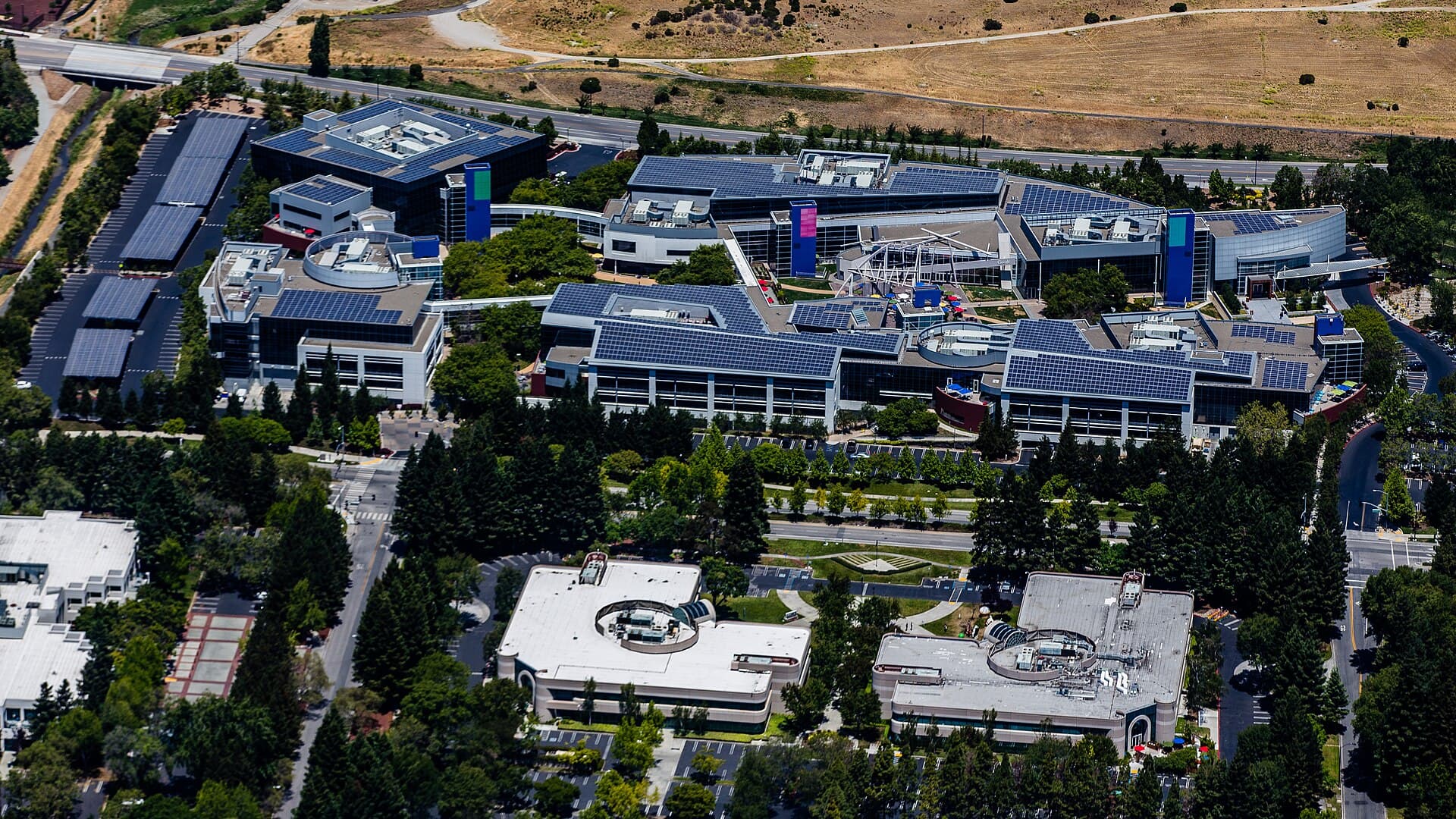 Google · Archive photograph, 2013-05-25